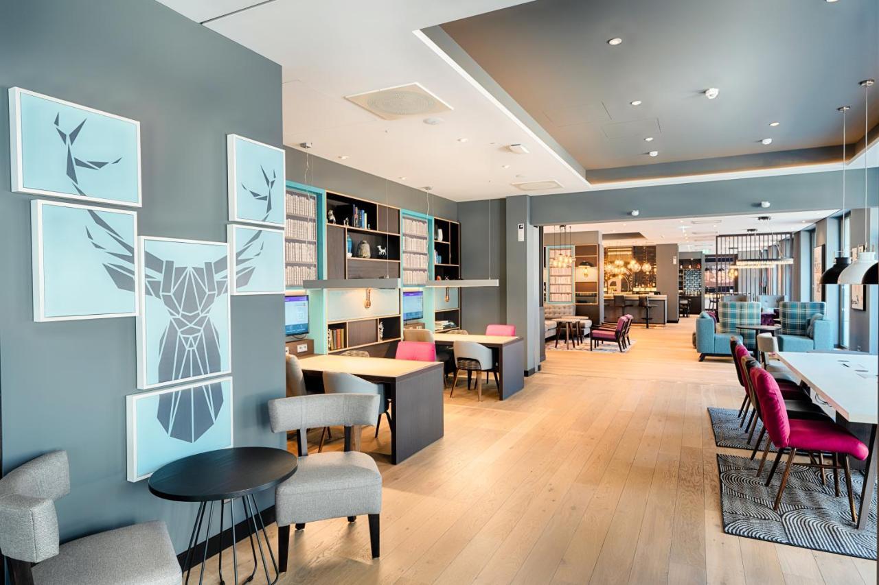 Premier Inn Darmstadt City Centre ภายนอก รูปภาพ