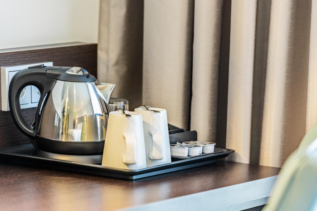 Premier Inn Darmstadt City Centre ภายนอก รูปภาพ
